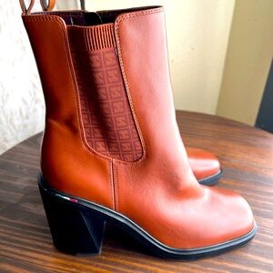 Franco Sarto Paula Stacked Block Heel Bootie - Size 8.5M